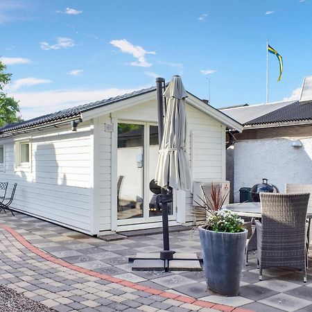 Gorgeous Home In Borgholm With Wifi Εξωτερικό φωτογραφία