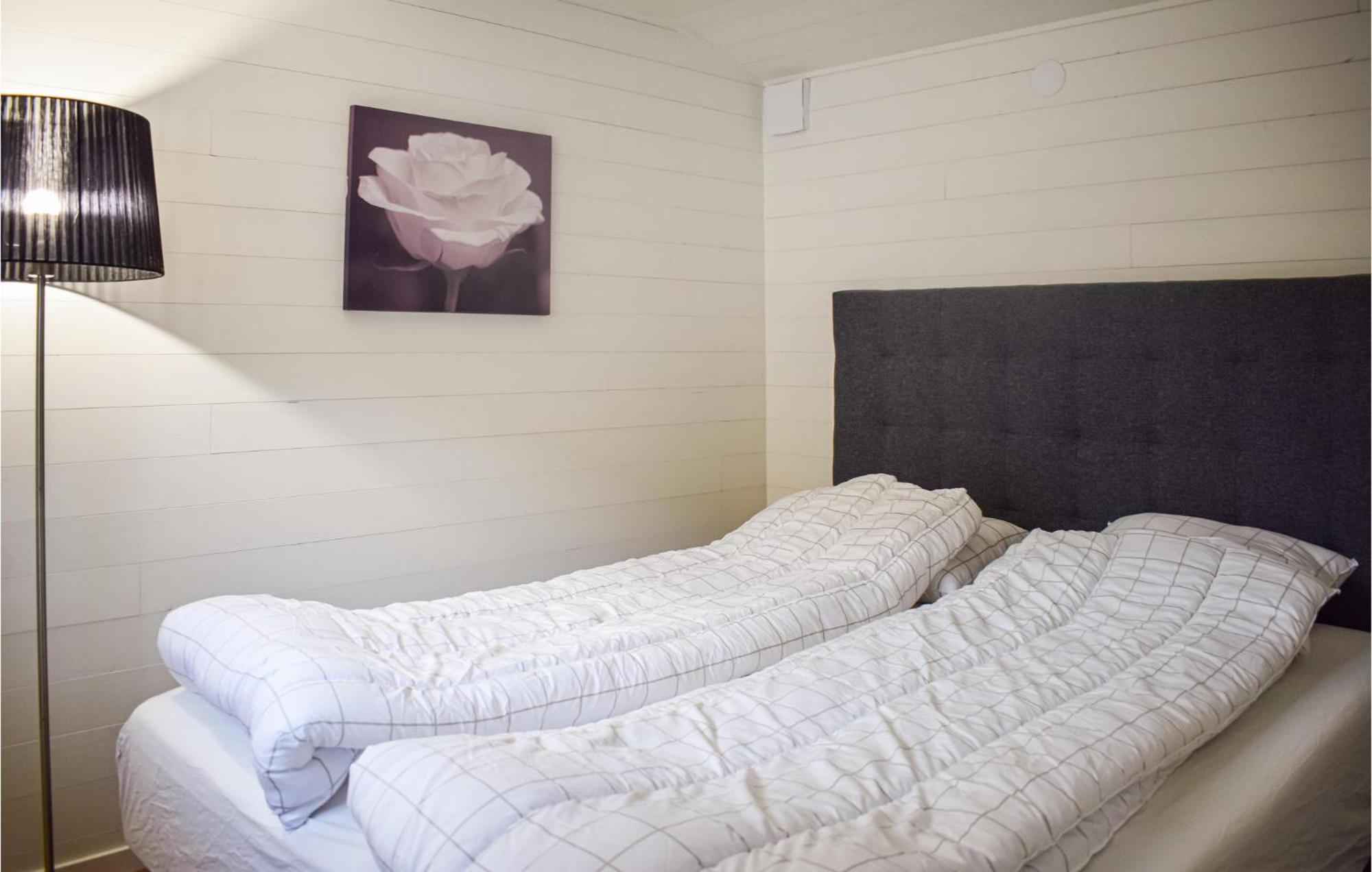 Gorgeous Home In Borgholm With Wifi Εξωτερικό φωτογραφία